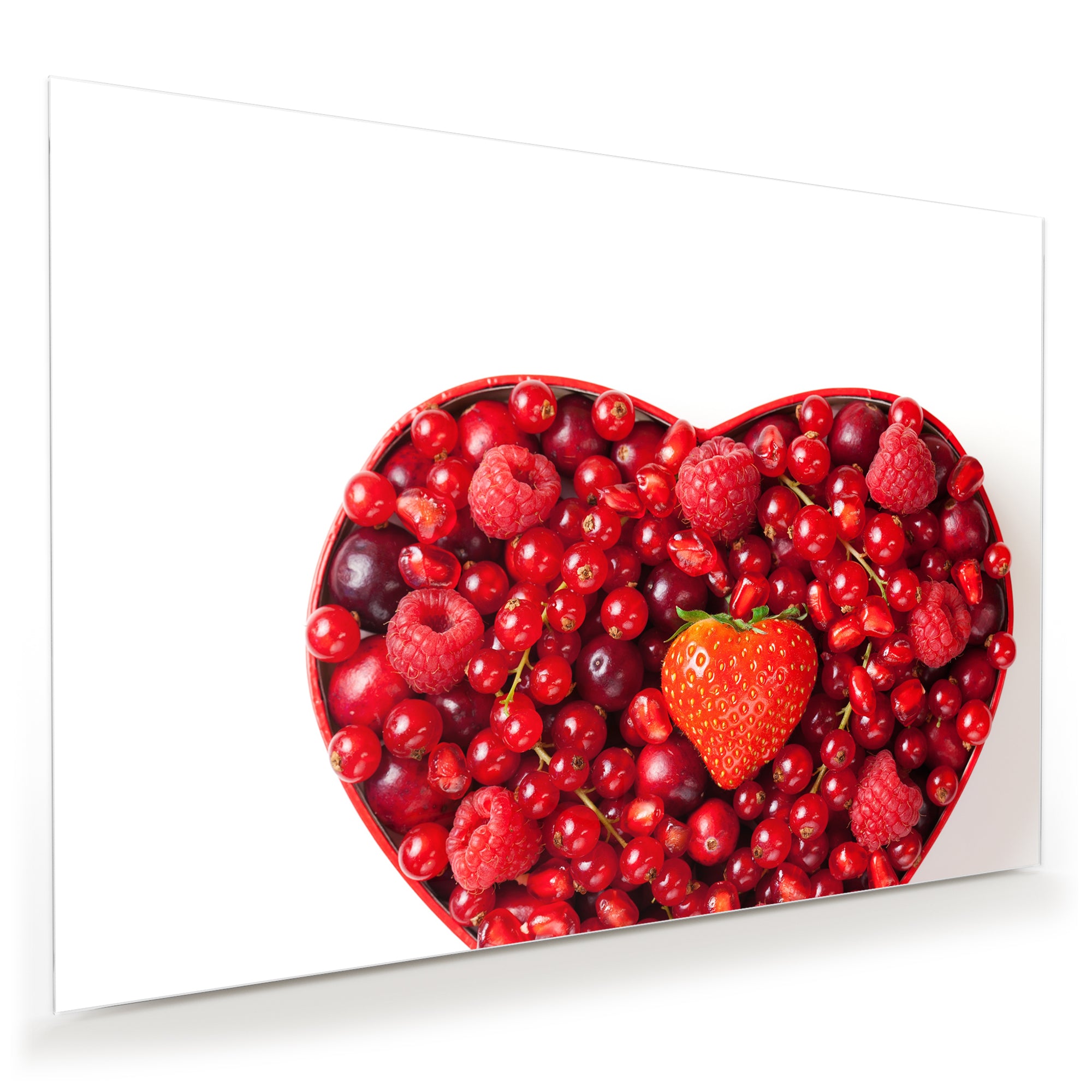 Wandbild - Herz aus Beeren und Erdbeere