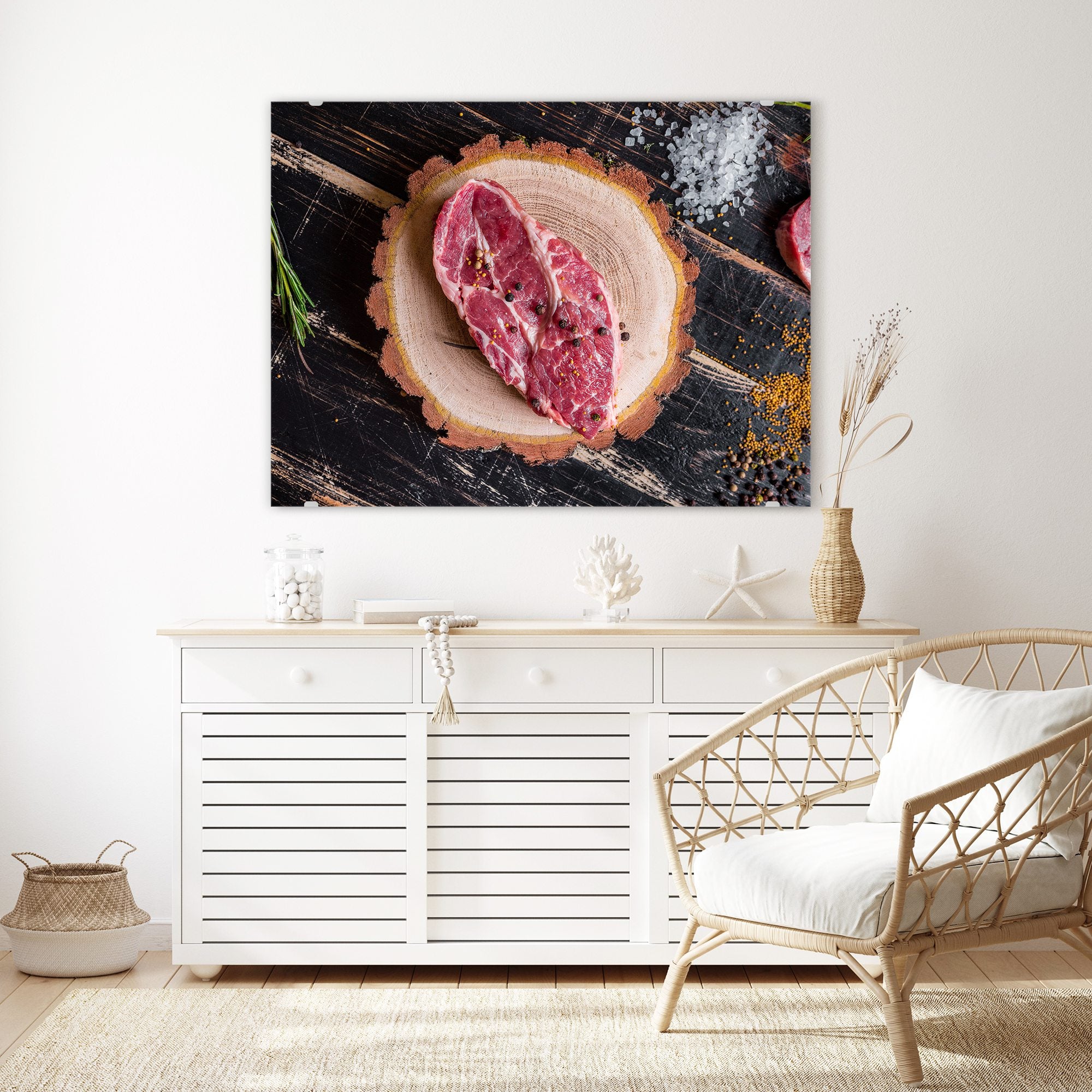 Wandbild - Steak roh auf Holzplatte