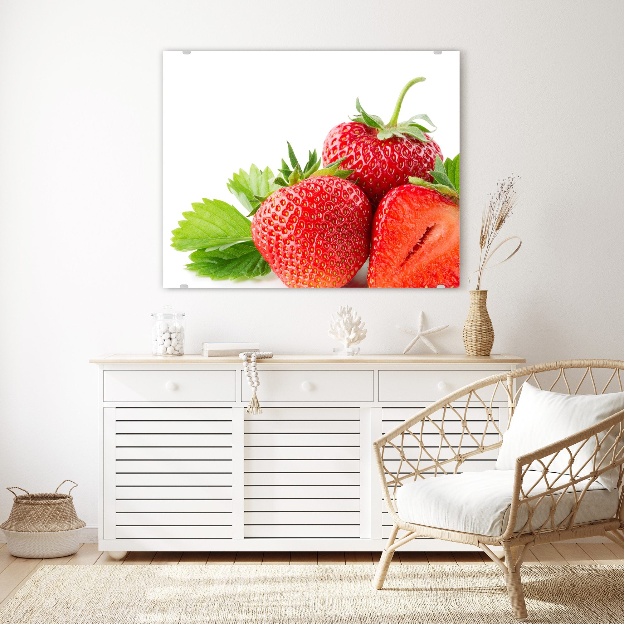 Wandbild - Drei Erdbeeren mit Blättern